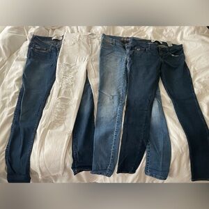 4 pairs of Skinny Jeans. Hollister and Guess